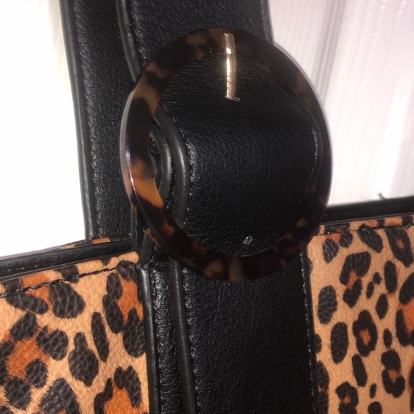 Sole/Society LEOPARD Print Purse. - Picture 11 of 11